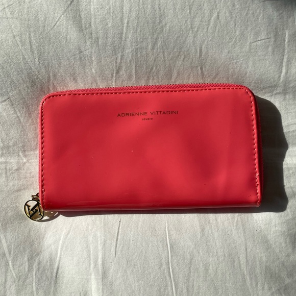 Wallet - Picture 1 of 3